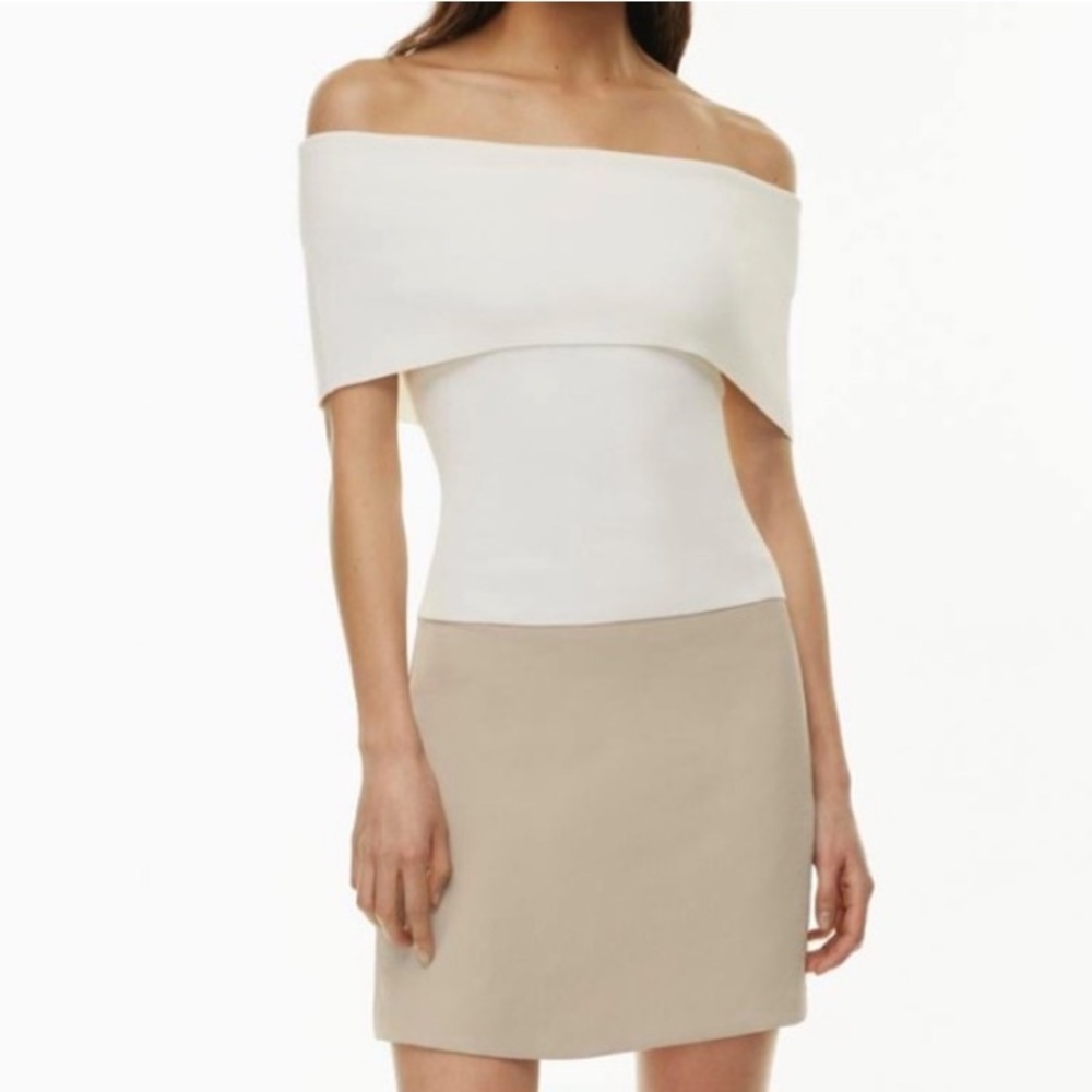 Wilfred Off-the-Shoulder Sweater in White and Beige